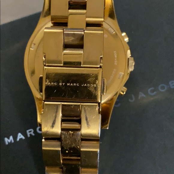 Watch - Picture 5 of 6